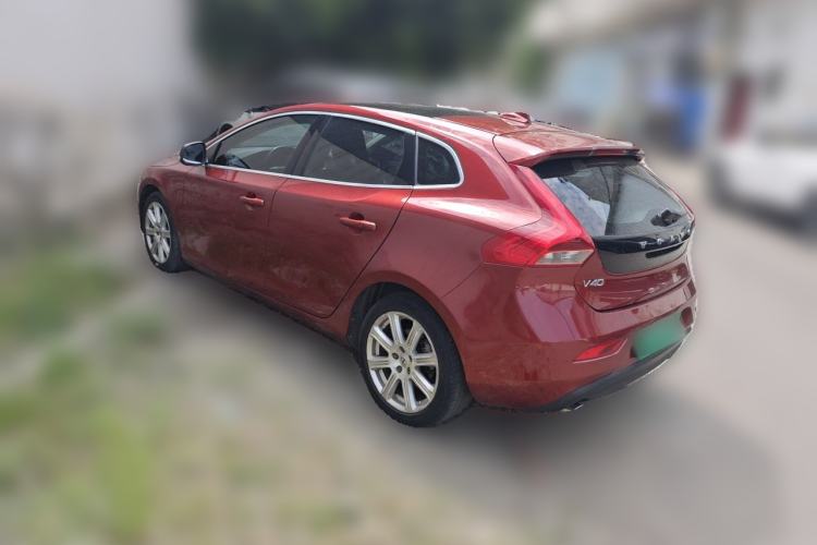 Used Volvo V40 2017 T3 Zhiya Edition Rear Left 45 Deg