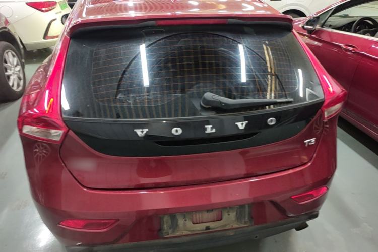 Used Volvo V40 2017 T3 Zhiyi Edition Rear