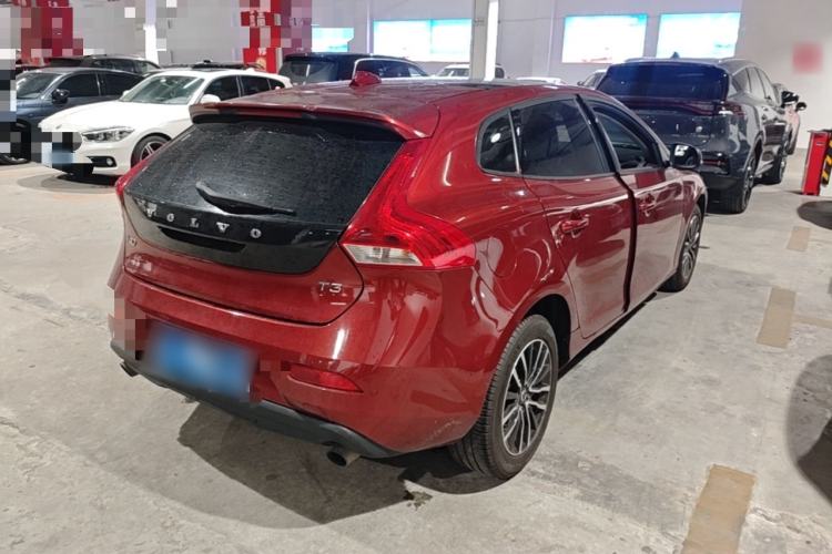 Used Volvo V40 2017 T3 Zhiyi Edition Rear Right 45 Deg