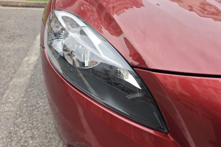 Used Volvo V40 2017 T3 Smart Edition Right Front Headlight
