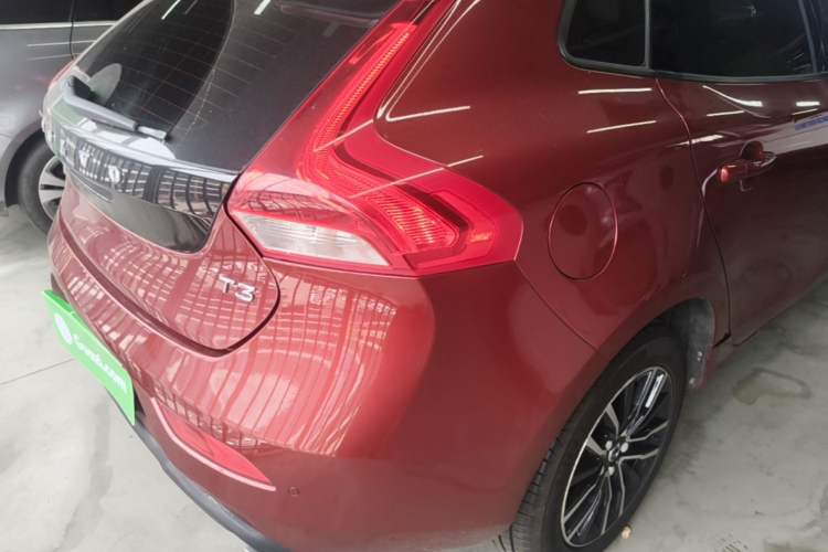 Used Volvo V40 2017 T3 Zhiyi Edition Right Rear Taillight