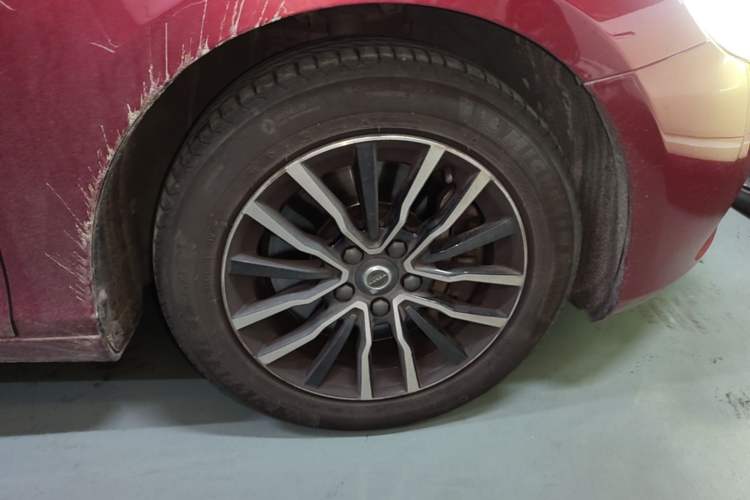 Used Volvo V40 2017 T3 Zhiyi Edition Right Rear Wheel Hub
