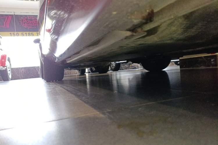 Used Volvo V40 2017 T3 Zhiyi Edition Right Side Sill