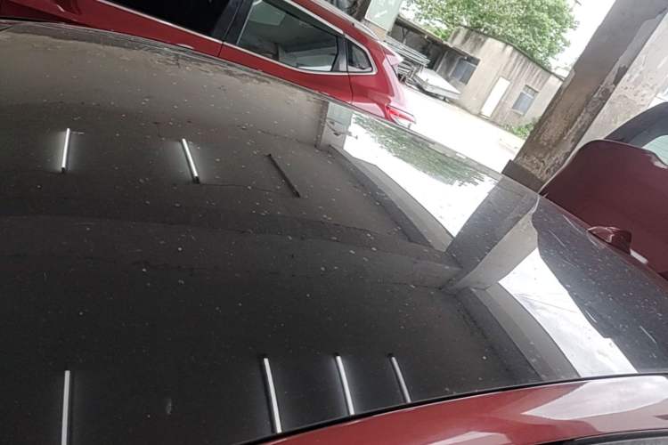 Used Volvo V40 2017 T3 Smart Edition Roof