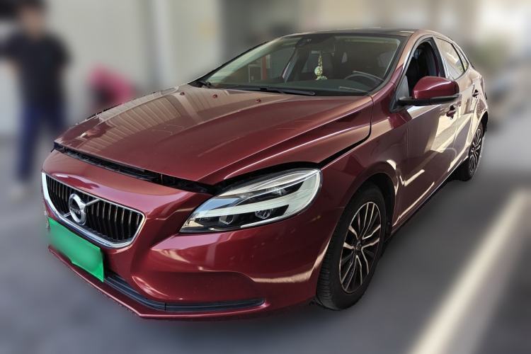 Used Volvo V40 2017 T3 Zhiyi Edition Guazi used car, China used car export, Used car for sale, Used  cars, Cheapest cars for sale