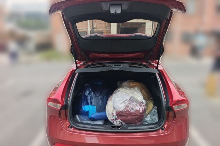 Used Volvo V40 2017 T3 Smart Edition Trunk