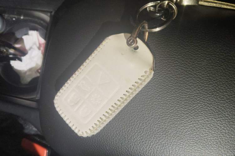 Used Volvo V40 2017 T3 Zhiyi Edition Vehicle Key