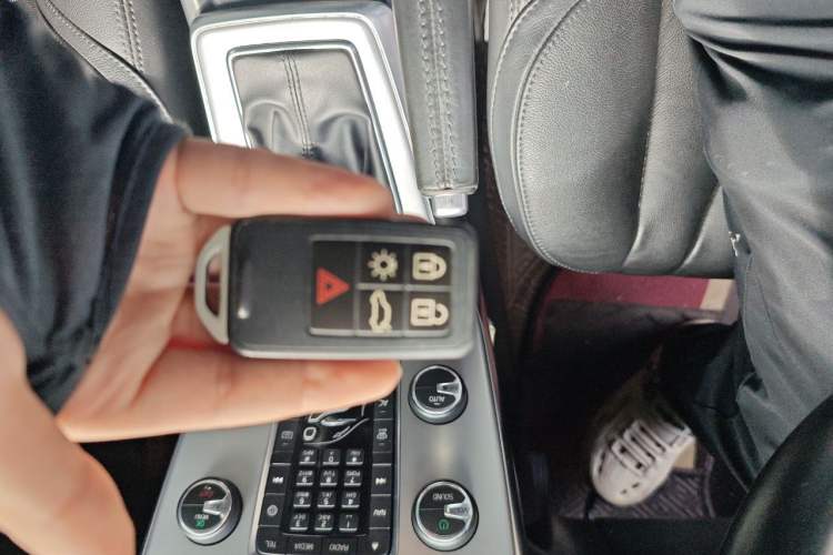 Used Volvo V40 2017 T3 Zhiya Edition Vehicle Key