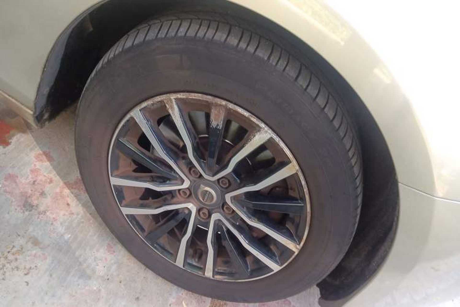 Used Volvo V40 2017 T3 Zhiyi Edition Exterior 7
