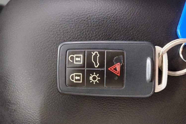 Used Volvo V40 2017 T3 Zhiyi Edition Interior 1