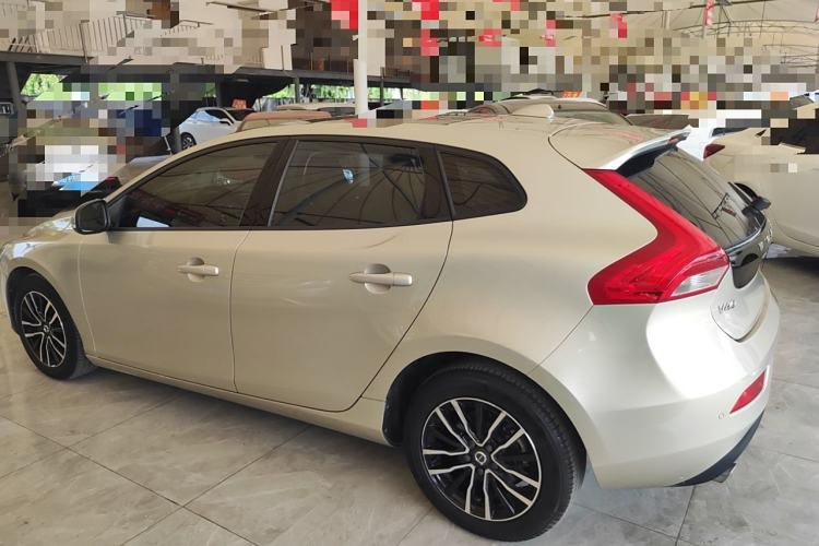 Used Volvo V40 2017 T3 Zhiyi Edition Left Side