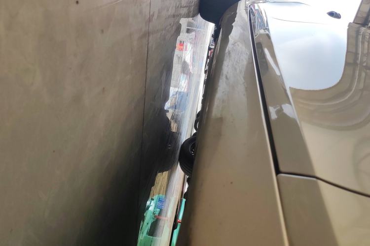 Used Volvo V40 2017 T3 Zhiyi Edition Right Side Sill