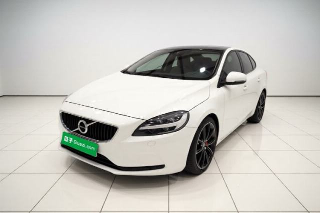 Used Volvo V40 2017 T3 Zhiyi Edition