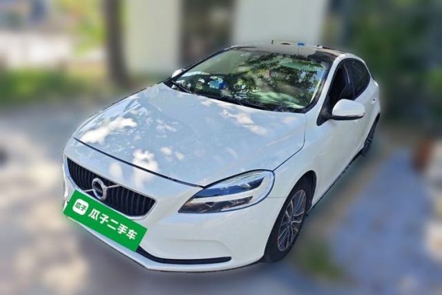 Used Volvo V40 2017 T3 Zhiyi Edition
