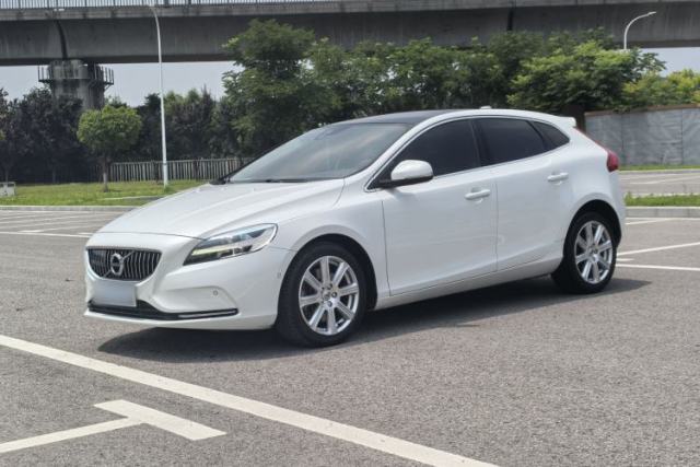 Used Volvo V40 2017 T3 Zhiya Edition