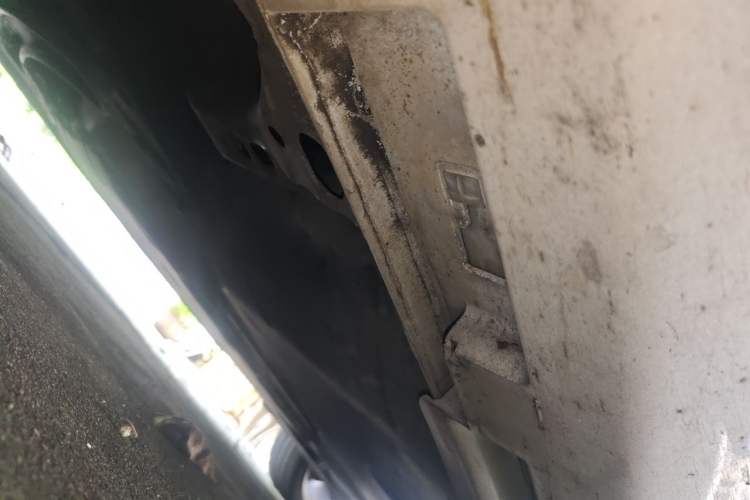 Used Volvo V40 2017 T3 Zhiya Edition Chassis Front Left