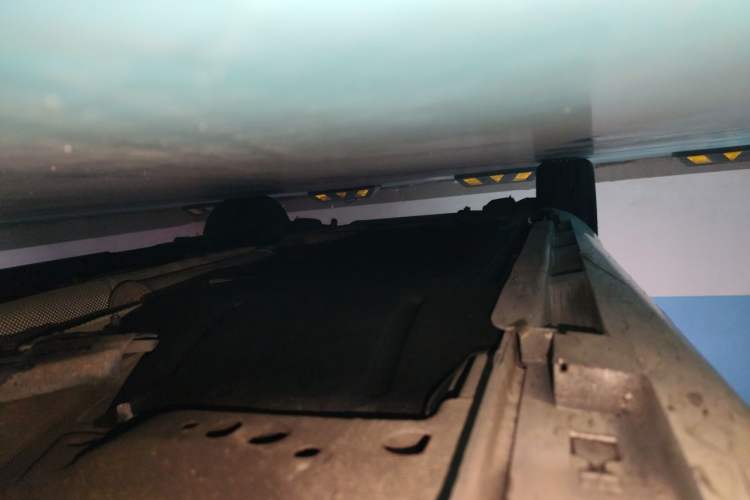 Used Volvo V40 2017 T3 Zhiyi Edition Chassis Front Right