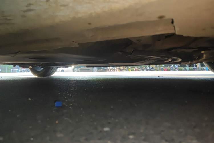 Used Volvo V40 2017 T3 Zhiyi Edition Chassis Front Right