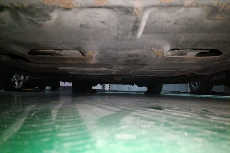 Used Volvo V40 2017 T3 Zhiyi Edition Chassis Front