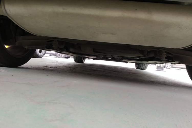 Used Volvo V40 2017 T3 Zhiya Edition Chassis Rear