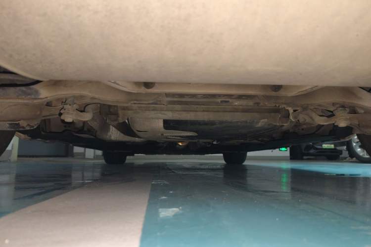 Used Volvo V40 2017 T3 Zhiyi Edition Chassis Rear