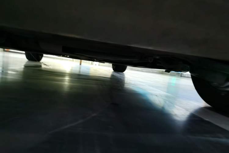 Used Volvo V40 2017 T3 Zhiyi Edition Chassis Rear