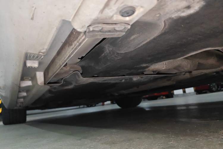 Used Volvo V40 2017 T3 Zhiya Edition Chassis Rear Left