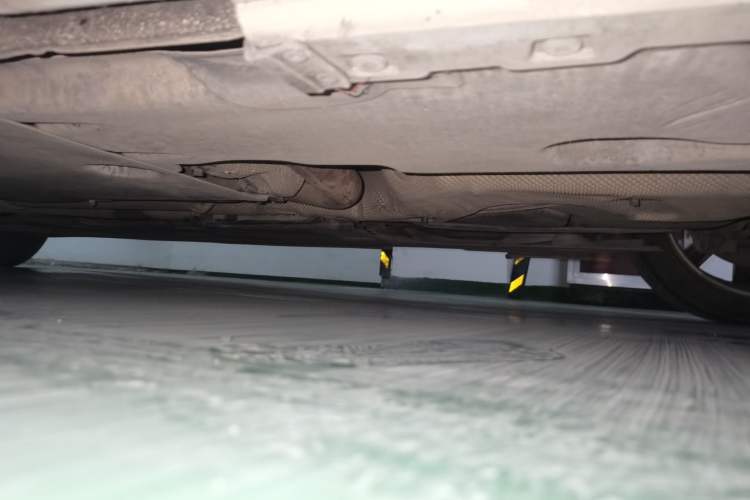 Used Volvo V40 2017 T3 Zhiya Edition Chassis Rear Left