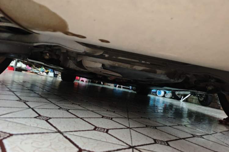 Used Volvo V40 2017 T3 Zhiya Edition Chassis Rear