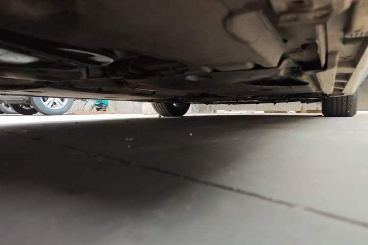 Used Volvo V40 2017 T3 Smart Edition Chassis Rear Right