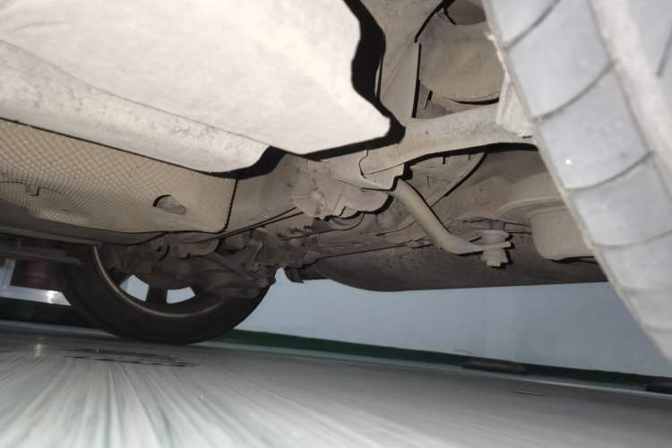 Used Volvo V40 2017 T3 Zhiya Edition Chassis Rear