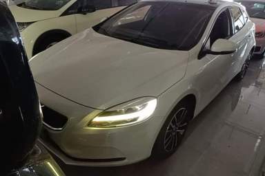 Used Volvo V40 2017 T3 Zhiyi Edition