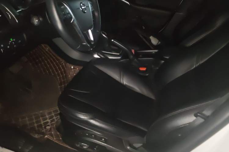 Used Volvo V40 2017 T3 Zhiyi Edition Driver Seat