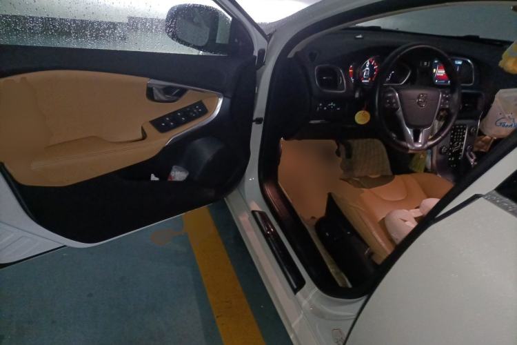 Used Volvo V40 2017 T3 Zhiya Edition Driver Seat