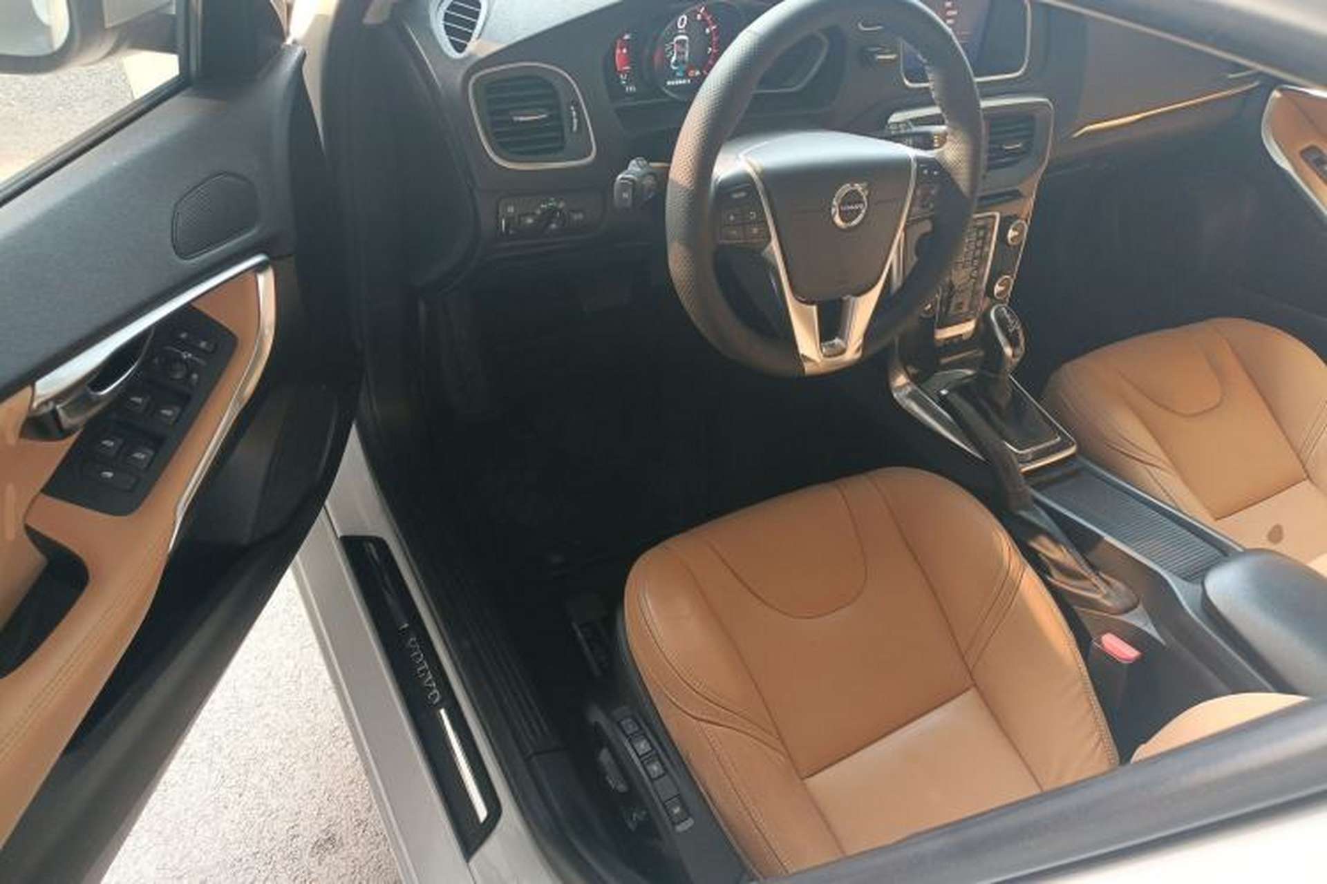 Used Volvo V40 2017 T3 Zhiyi Edition Driver Seat