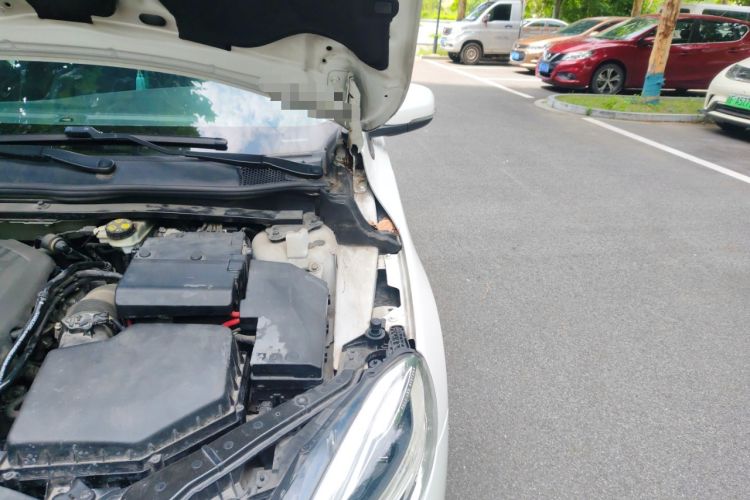 Used Volvo V40 2017 T3 Zhiya Edition Engine Bay Left