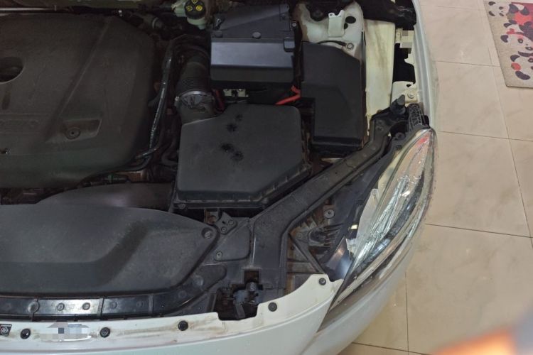Used Volvo V40 2017 T3 Zhiya Edition Engine Bay Left