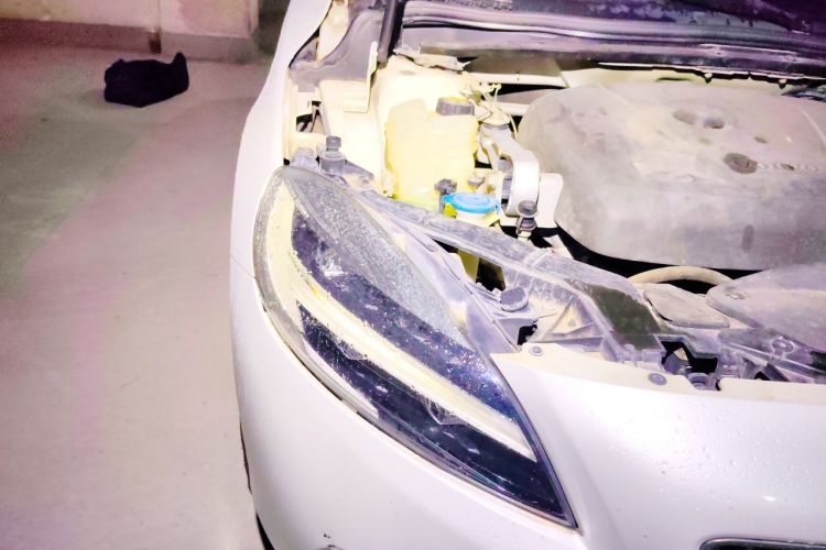 Used Volvo V40 2017 T3 Zhiyi Edition Engine Bay Right