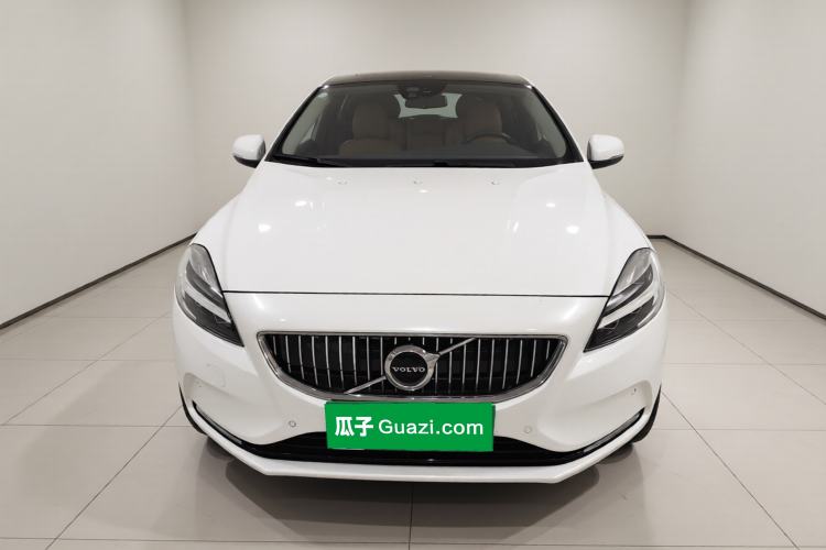 Used Volvo V40 2017 T3 Zhiya Edition Exterior 1