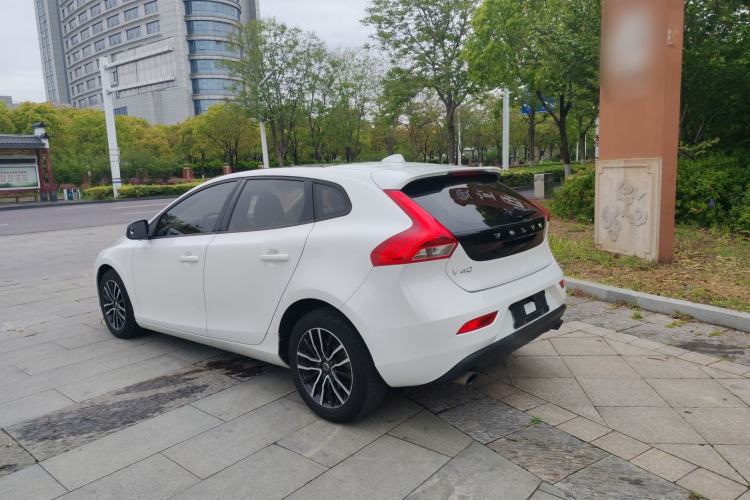 Used Volvo V40 2017 T3 Zhiyi Edition Exterior 3