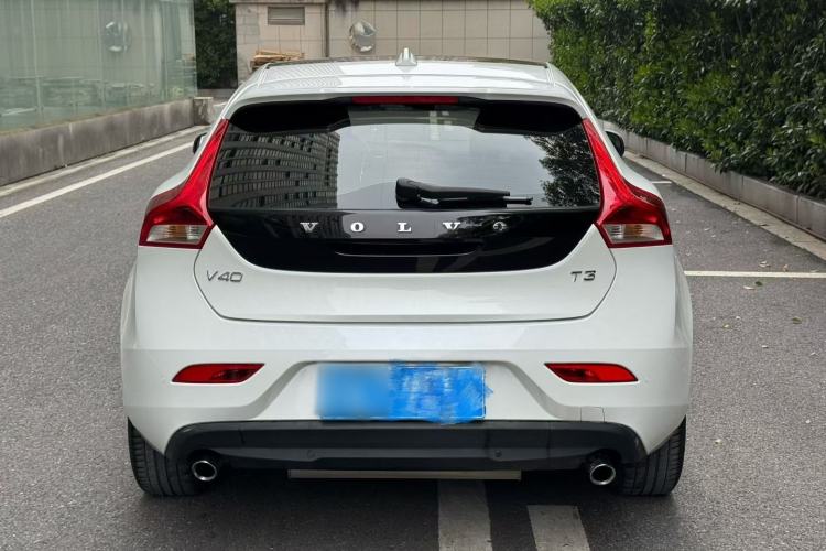 Used Volvo V40 2017 T3 Zhiyi Edition Exterior 5
