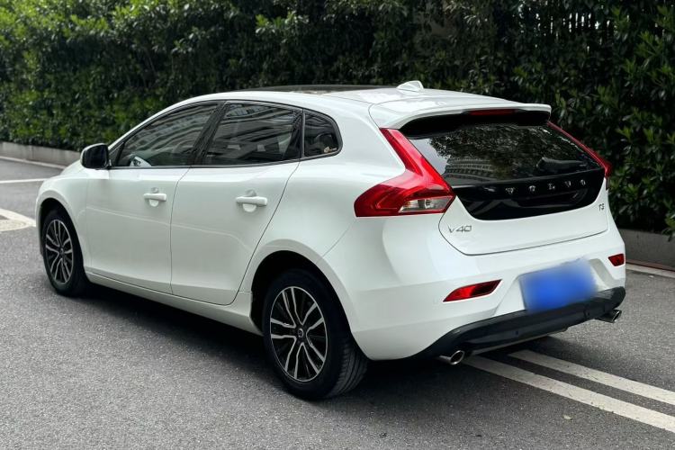 Used Volvo V40 2017 T3 Zhiyi Edition Exterior 6