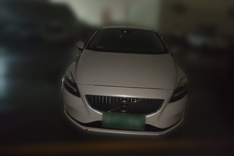 Used Volvo V40 2017 T3 Zhiya Edition Front