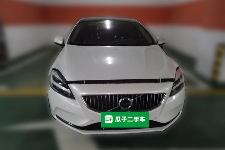 Used Volvo V40 2017 T3 Zhiya Edition Front