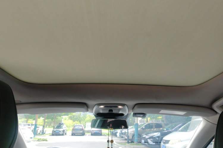 Used Volvo V40 2017 T3 Zhiya Edition Headliner