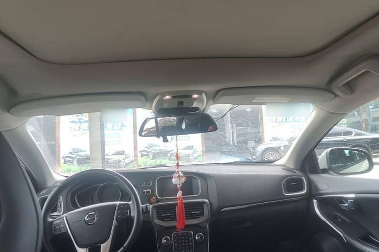 Used Volvo V40 2017 T3 Zhiyi Edition Headliner