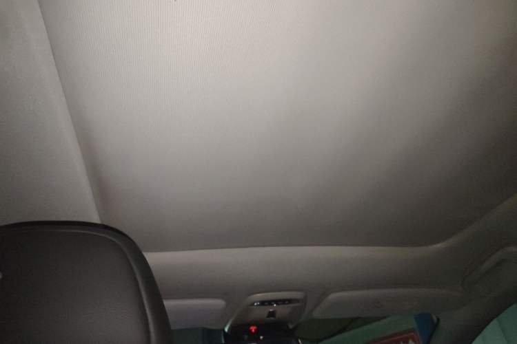 Used Volvo V40 2017 T3 Zhiya Edition Headliner