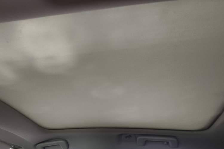 Used Volvo V40 2017 T3 Zhiyi Edition Headliner