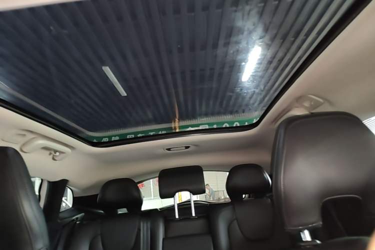 Used Volvo V40 2017 T3 Zhiya Edition Headliner