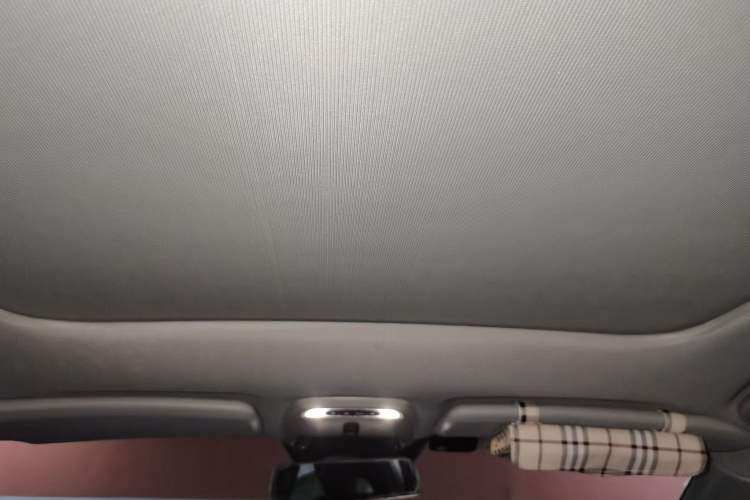 Used Volvo V40 2017 T3 Zhiya Edition Headliner